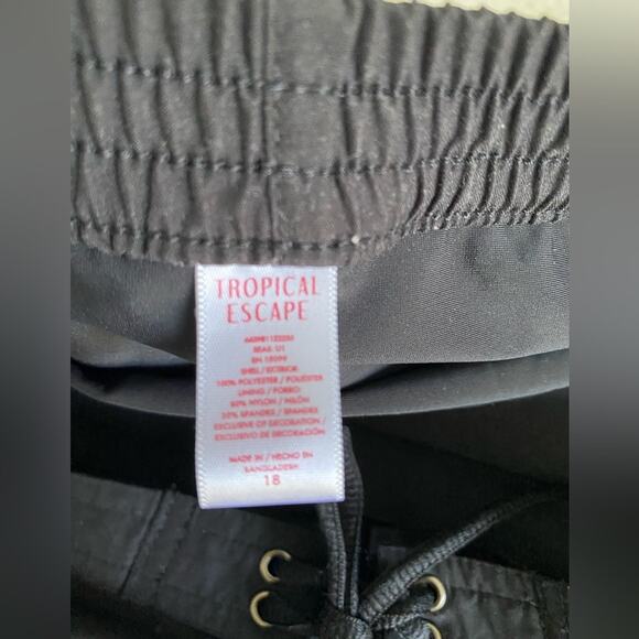 Tropical Escape Black‎ Swim Skirt with Tie Sz 18 - Picture 7 of 8